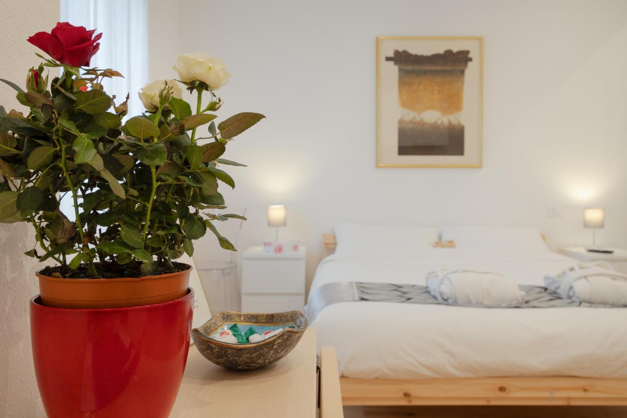 Alexander'S Nest Apartment Trieste Luaran gambar