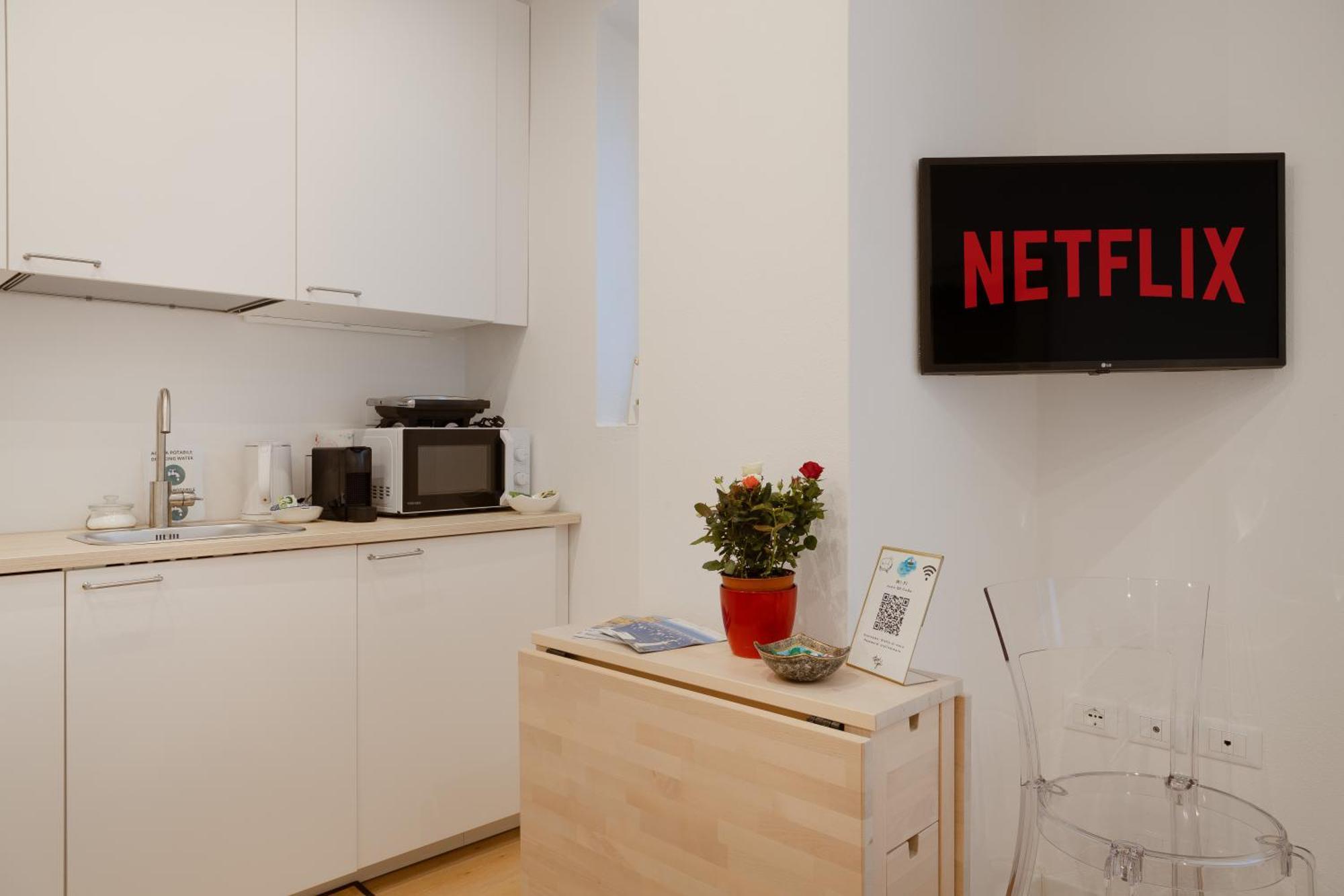 Alexander'S Nest Apartment Trieste Luaran gambar