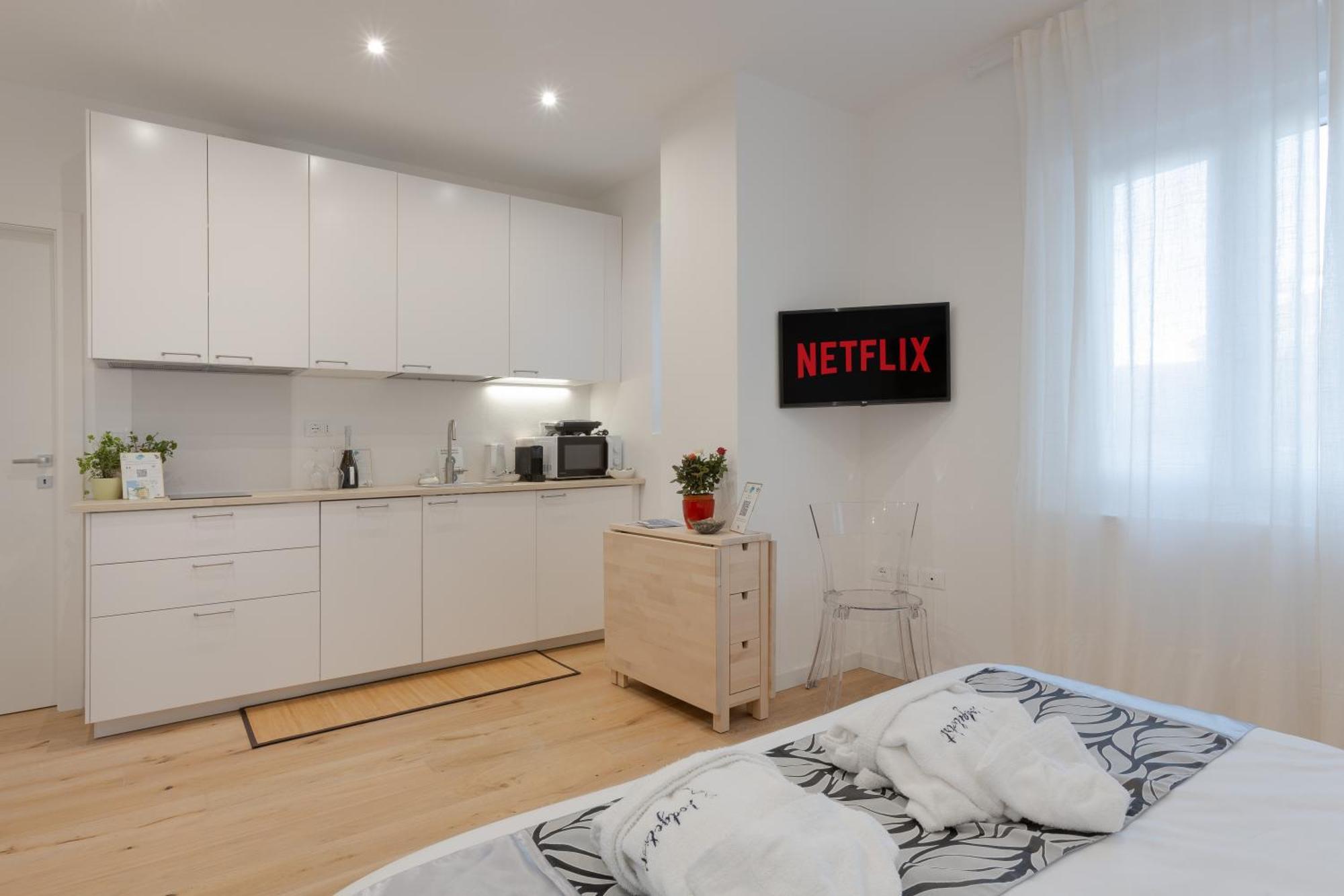 Alexander'S Nest Apartment Trieste Luaran gambar